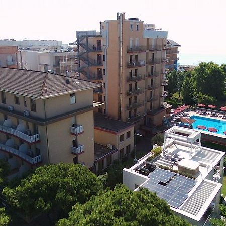 Hotel Sofia Lido di Jesolo Esterno foto