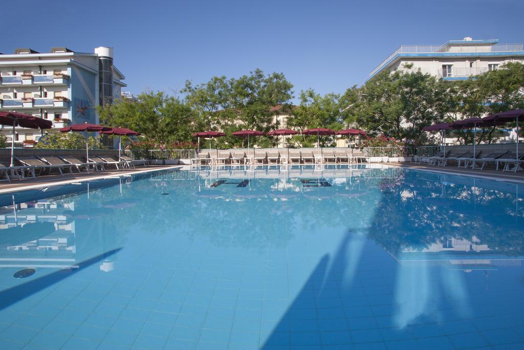 Hotel Sofia Lido di Jesolo Esterno foto