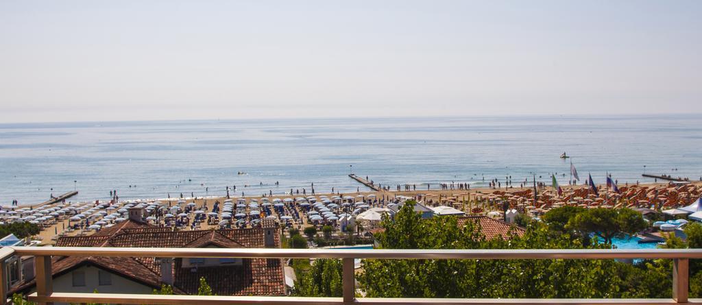 Hotel Sofia Lido di Jesolo Esterno foto