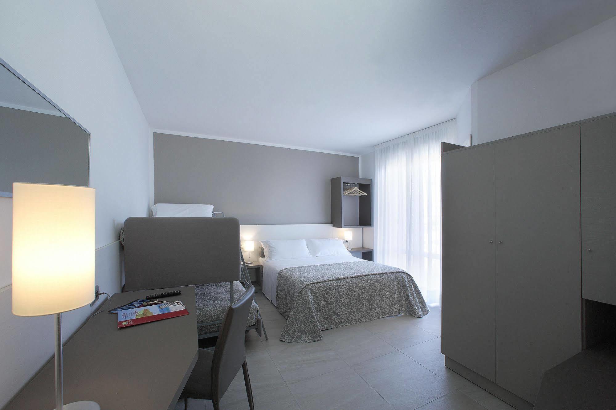 Hotel Sofia Lido di Jesolo Esterno foto