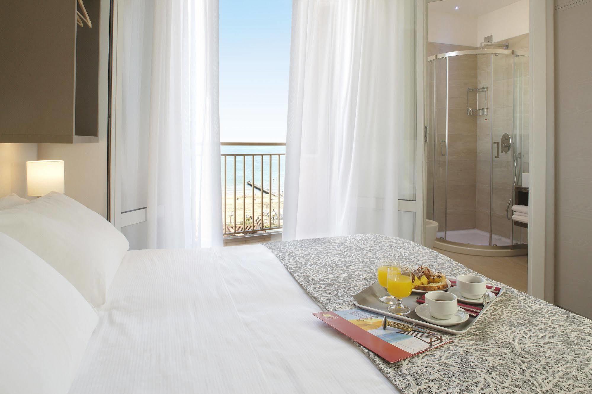 Hotel Sofia Lido di Jesolo Esterno foto